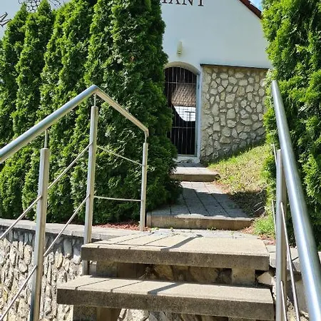 Apartmany Turold Mikulov Exterior photo
