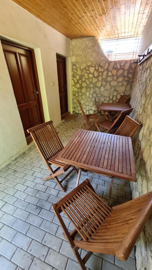 Turold Apartment *